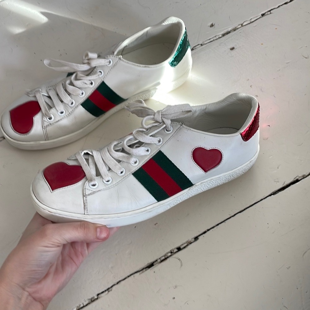GUCCI HEART SNEAKER
